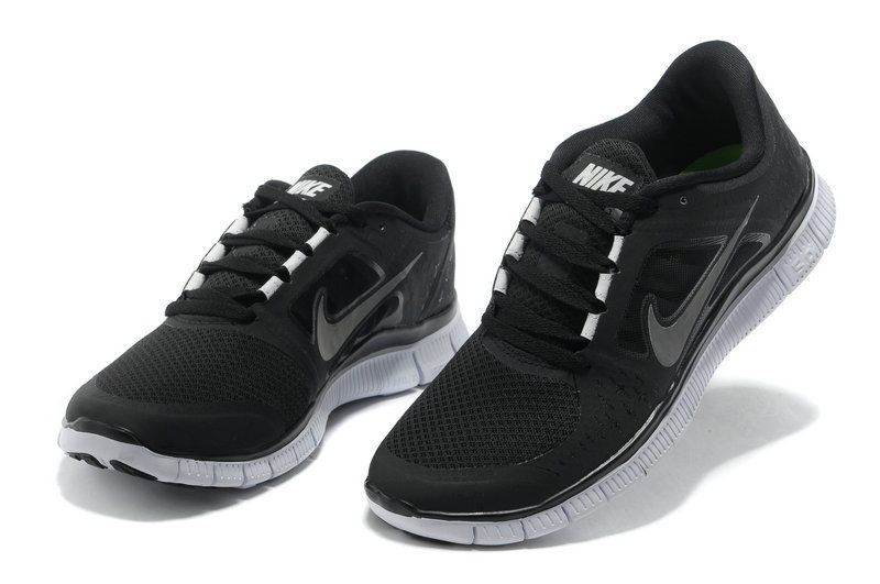 chaussure de sport femme pas cher nike